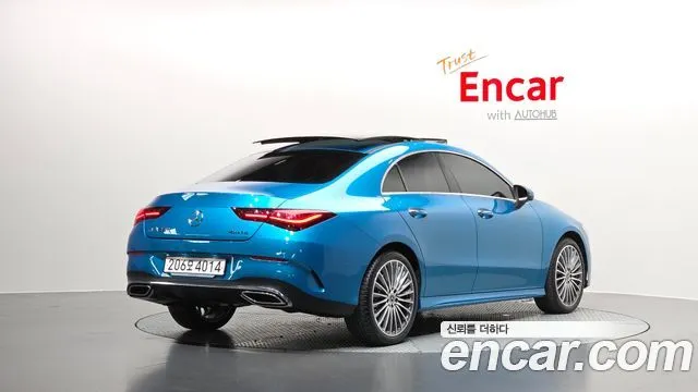 Mercedes-Benz CLA-Class CLA250 4MATIC