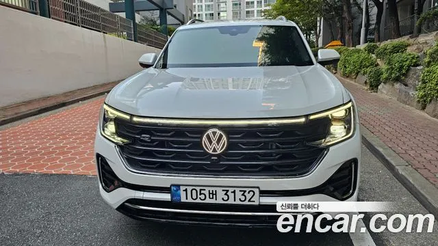 Volkswagen Atlas 2.0 TSI R-LINE 6-Seater
