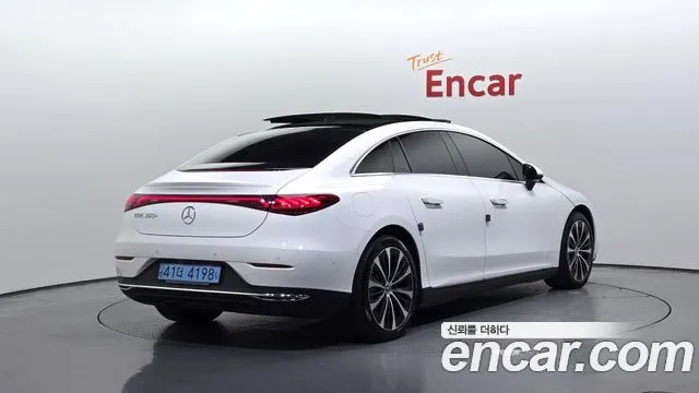Mercedes-Benz EQE EQE350+