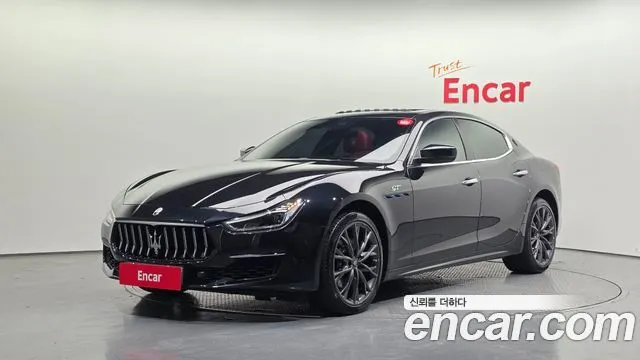 Maserati Ghibli 2.0 GT