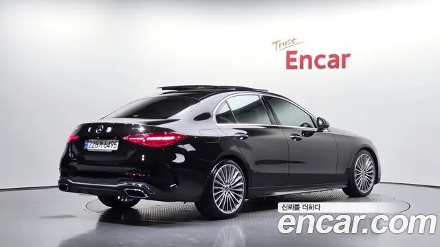 Mercedes-Benz C-Class C300 4MATIC AMG Line