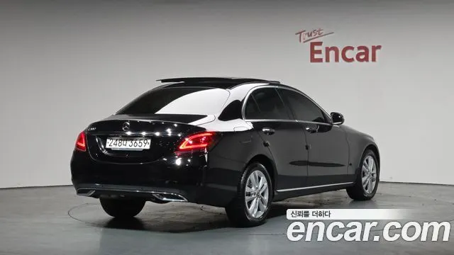 Mercedes-Benz C-Class C200 Avantgarde