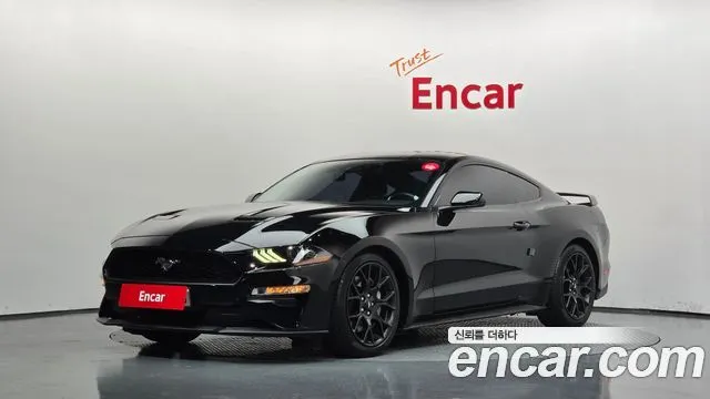 Ford Mustang Coupe