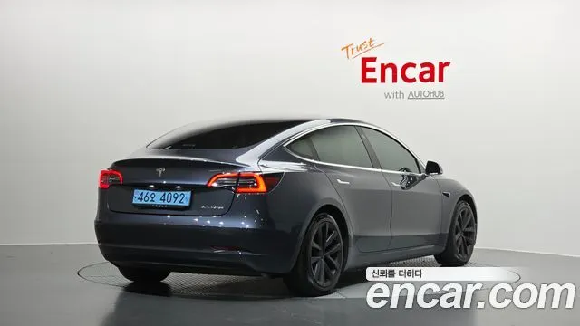 Tesla Model 3 Long Range AWD