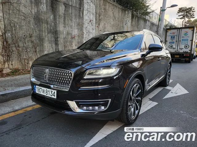 Lincoln Nautilus 2.7 202A AWD