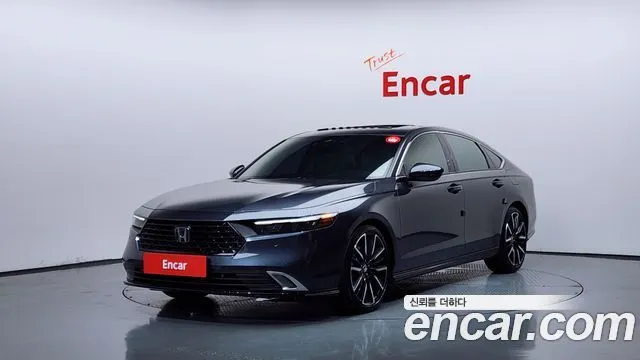 Honda Accord 2.0 Hybrid Touring