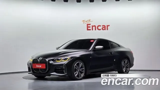 BMW 4-Series M440i xDrive Coupe