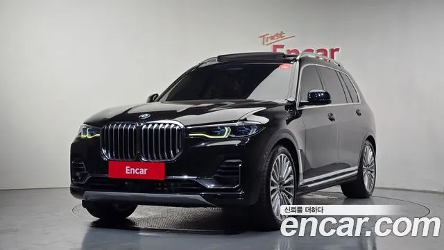BMW X7 xDrive 40i Design Pure Excellence 6-Seater