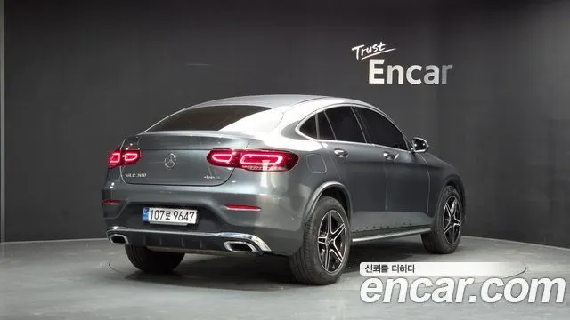 Mercedes-Benz GLC-Class GCL300 4MATIC Coupe