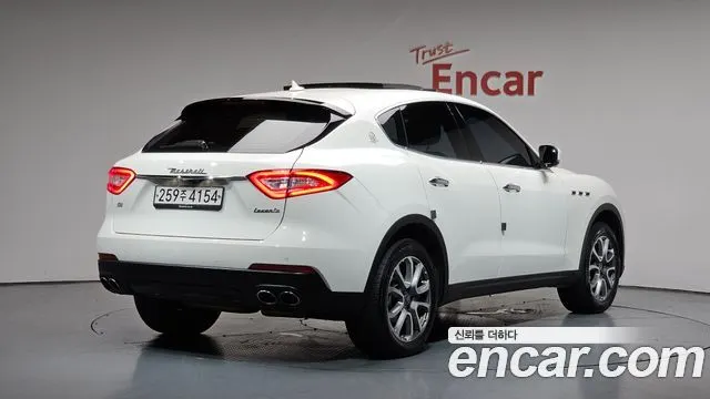 Maserati Levante 3.0 AWD