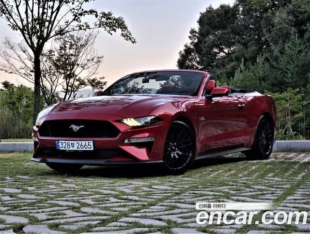 Ford Mustang GT Convertible