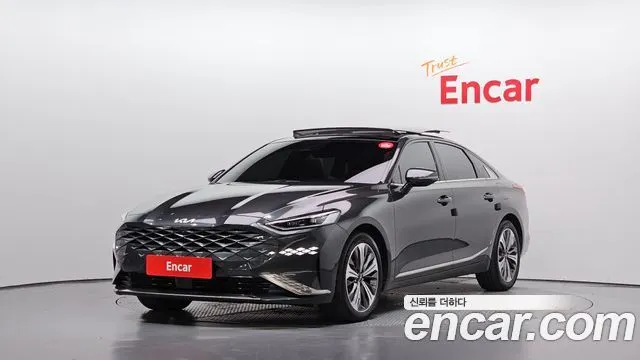 Kia K8 Signature