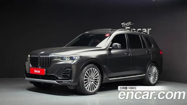 BMW X7 xDrive 30d Design Pure Excellent 6-Seater