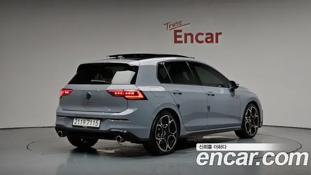 Volkswagen Golf 2.0 GTI
