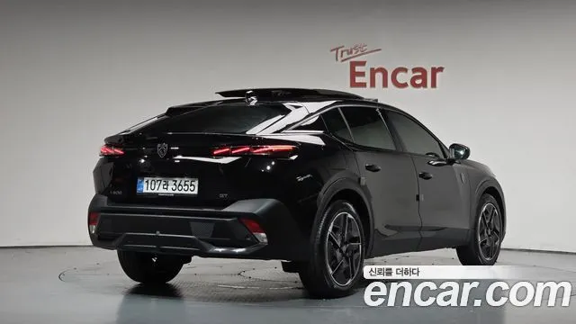 Peugeot 408 1.2 Pure Tech GT