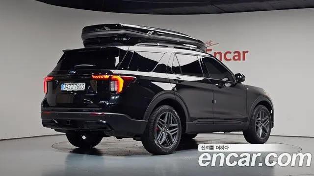 Ford Explorer 2.3 ST-Line 4WD