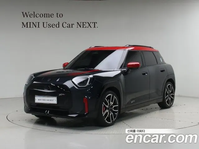 MINI Aceman JCW