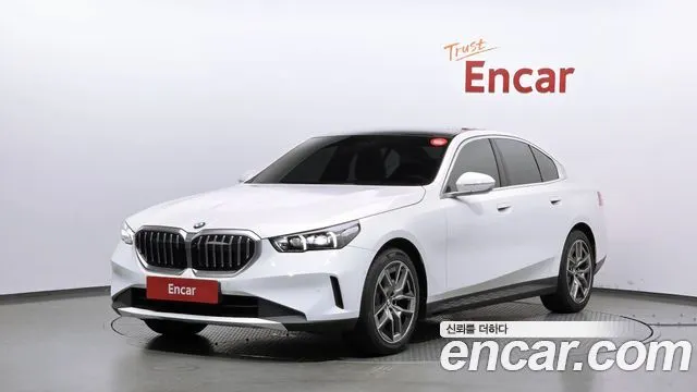 BMW 5-Series 520i