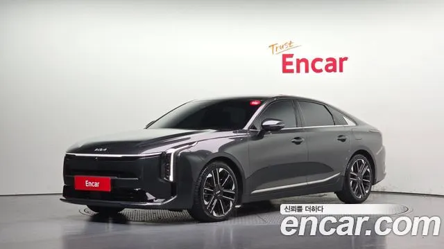 Kia K8 Signature