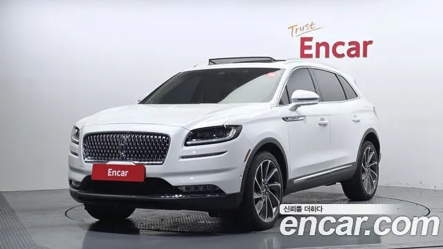 Lincoln Nautilus 2.7 202A AWD