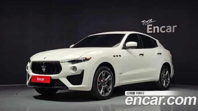 Maserati Levante 3.0 AWD