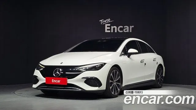 Mercedes-Benz EQE EQE350+