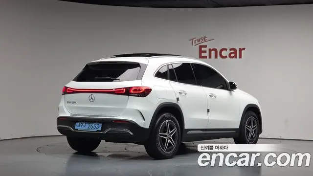 Mercedes-Benz EQA EQA250 AMG Line