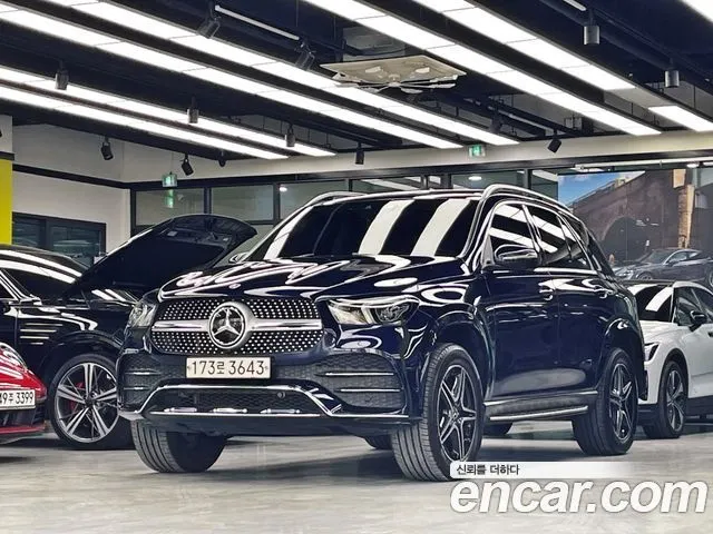 Mercedes-Benz GLE-Class GLE450 4MATIC AMG Line