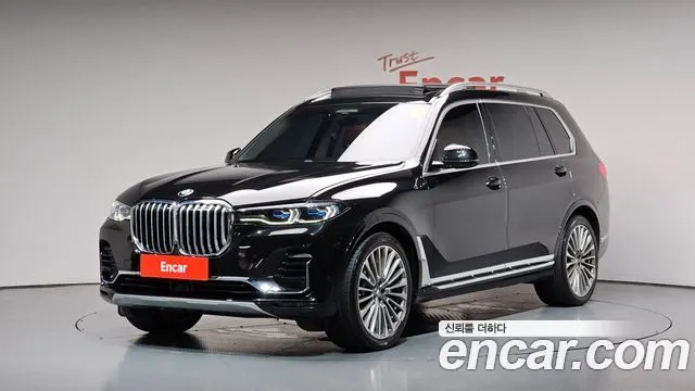 BMW X7 xDrive 40i Design Pure Excellence 6-Seater