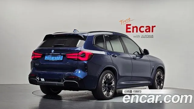 BMW iX3 M Sports