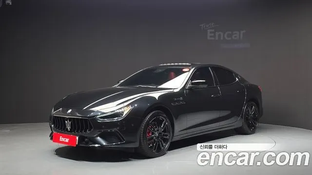 Maserati Ghibli 3.0S Q4 Modena