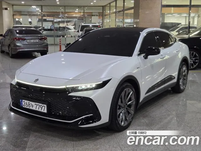 Toyota Crown 2.5 4WD Hybrid
