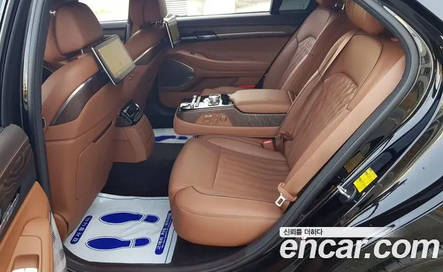 Genesis G90 5.0 AWD