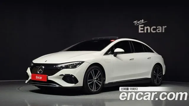 Mercedes-Benz EQE EQE300