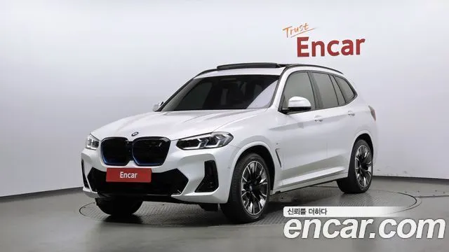 BMW iX3 M Sports