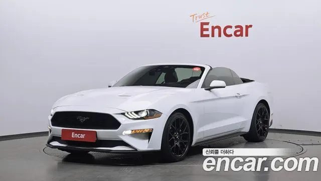 Ford Mustang Convertible