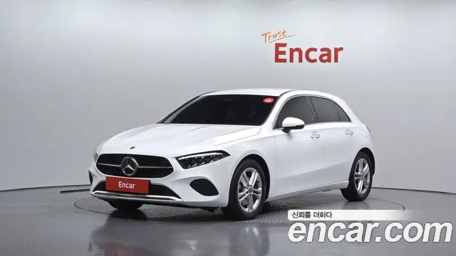 Mercedes-Benz A-Class A220 Hatchback