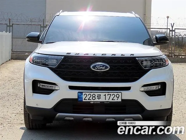 Ford Explorer 3.3 Hybrid