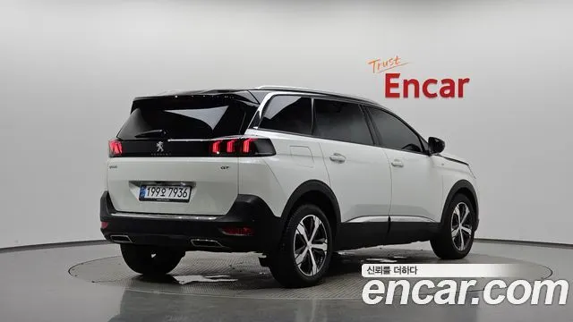 Peugeot 5008 1.2 Pure Tech GT