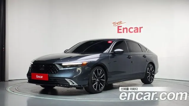 Honda Accord 2.0 Hybrid Touring