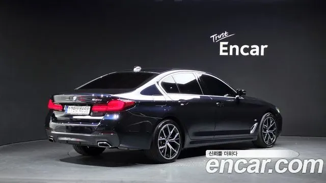 BMW 5-Series 530e M Sport