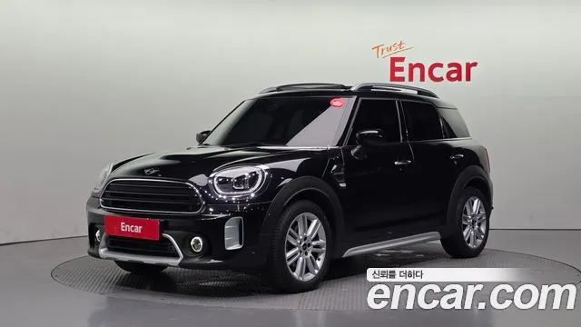 MINI Countryman Classic Plus Launch Pack