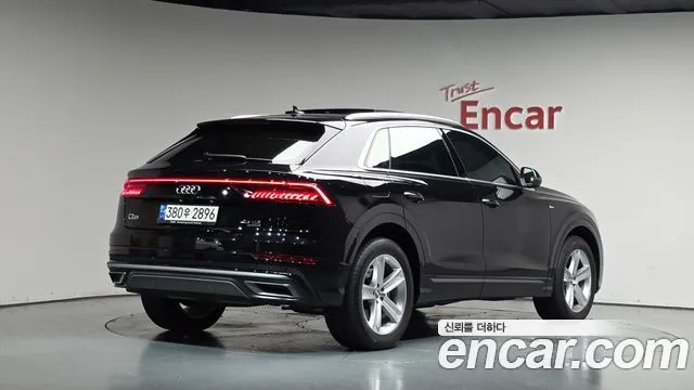 Audi Q8 45 TDI Quattro Premium