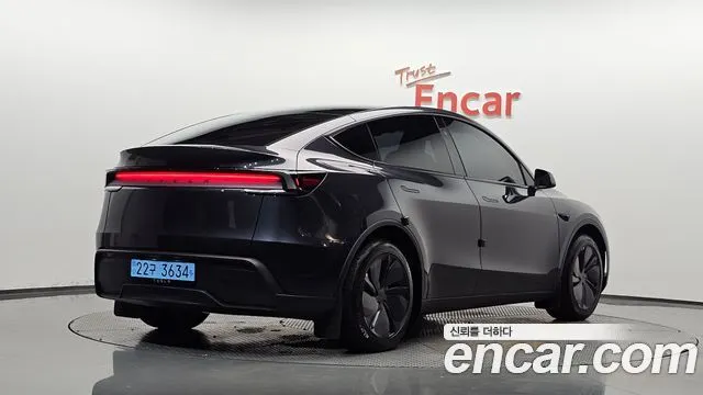Tesla Model Y Premium RWD