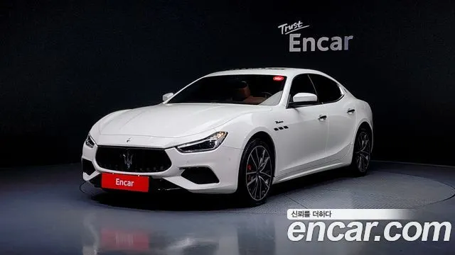 Maserati Ghibli 3.0 Modena