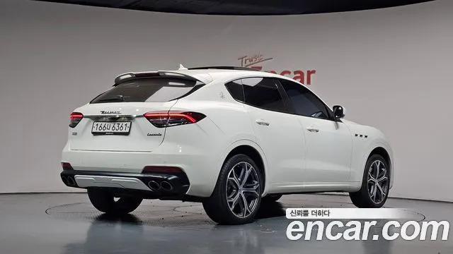 Maserati Levante 3.8 GTS AWD