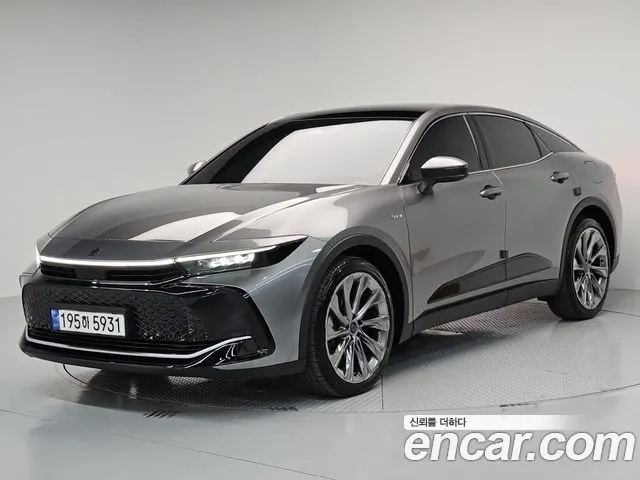 Toyota Crown 2.5 4WD Hybrid