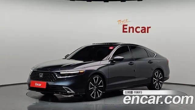 Honda Accord 2.0 Hybrid Touring