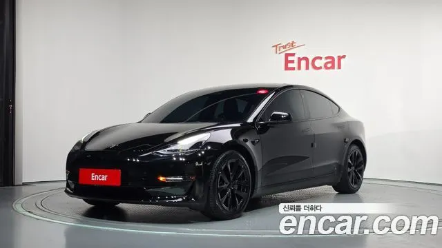 Tesla Model 3 Long Range AWD