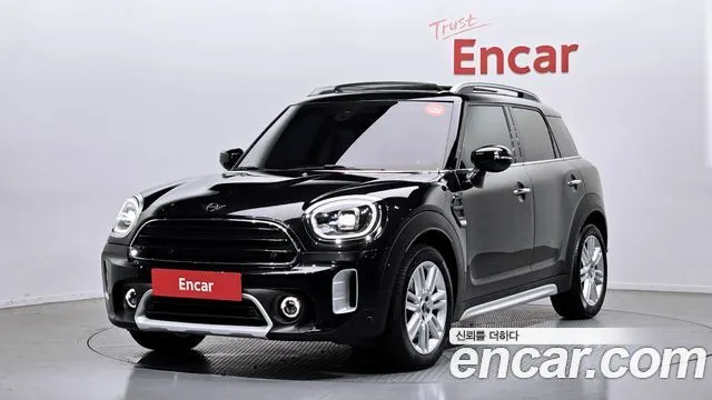 MINI Countryman Classic Plus Launch Pack